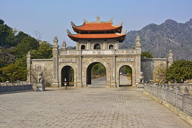 King Dinh Tien Hoang’s Temple - Ninh Binh