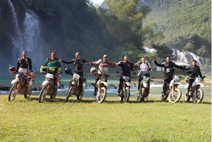 Motorbike in northern Vietnam - ninhbinh getaway