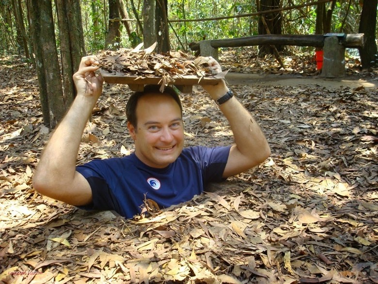 cu chi tunnel - ninhbinhgetaway